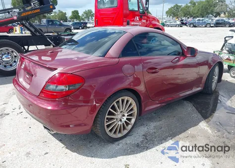 2011 Mercedes-Benz Slk 350 from USA, damaged, VIN WDBWK5JA8BF235883